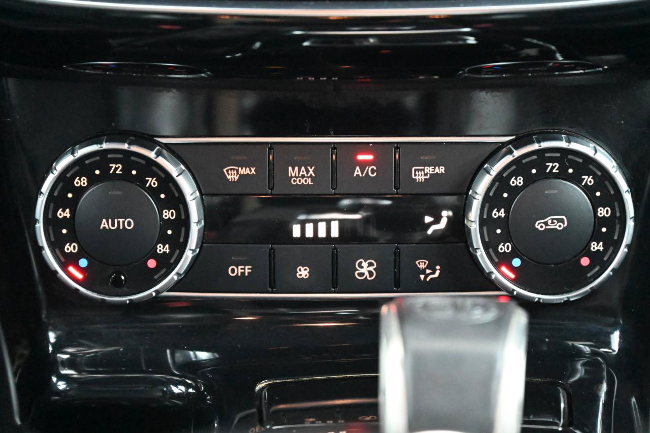Used 2015 Mercedes-Benz G 550 image 32