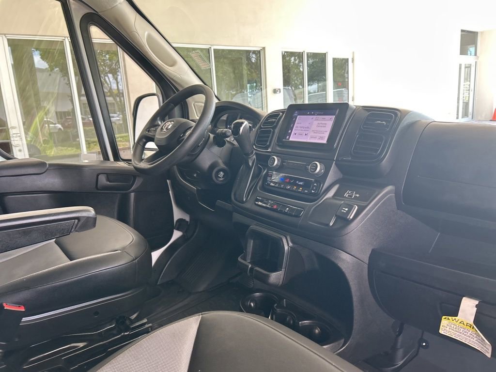 Used 2025 RAM ProMaster 2500 w/ Convenience Group FWD image 21