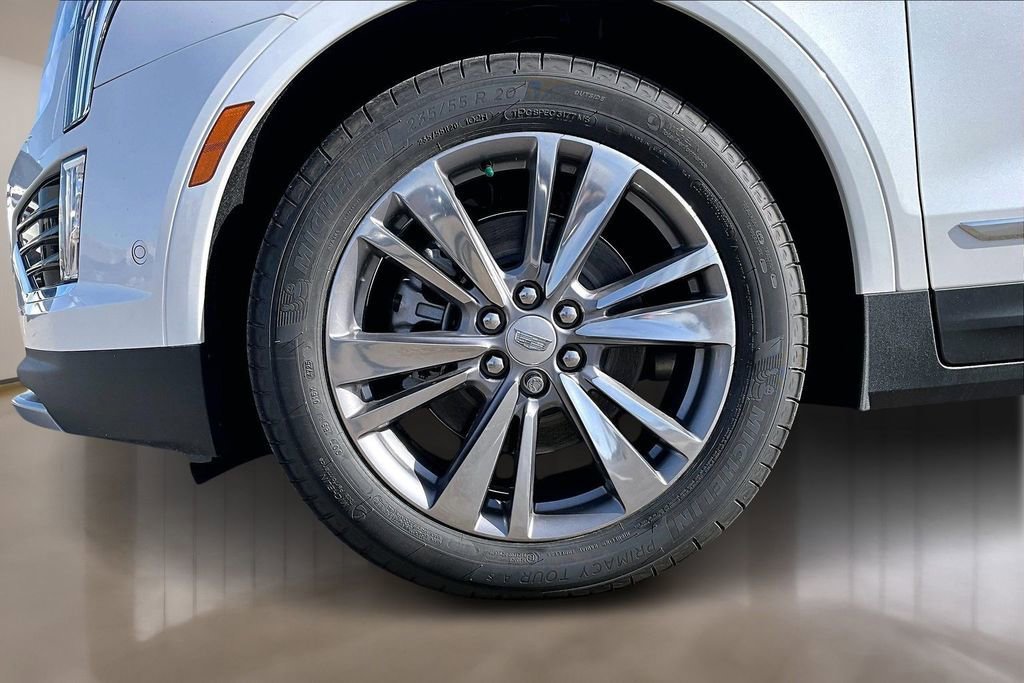 New 2026 Cadillac XT5 Premium Luxury w/ Driver Assist Package AWD/4WD image 12