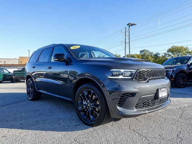 Used 2025 Dodge Durango R/T image 25
