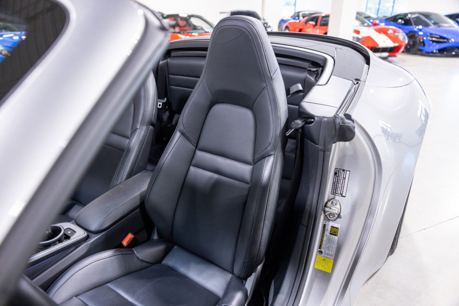 Used 2024 Porsche 911 Carrera S w/ Sport Package image 31