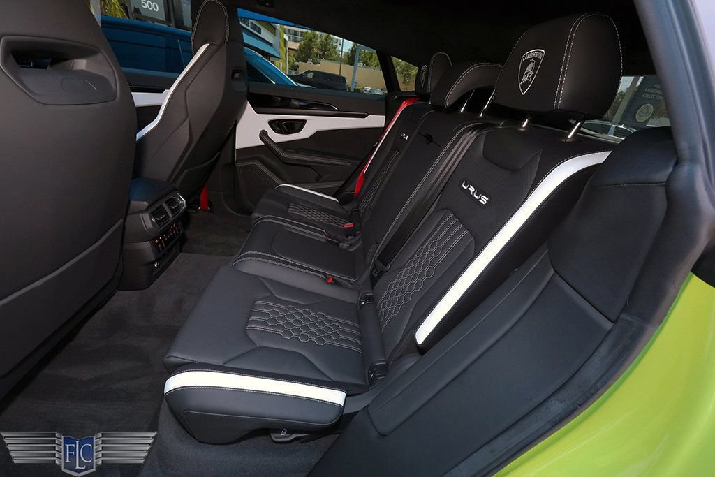 Used 2023 Lamborghini Urus S AWD/4WD image 18