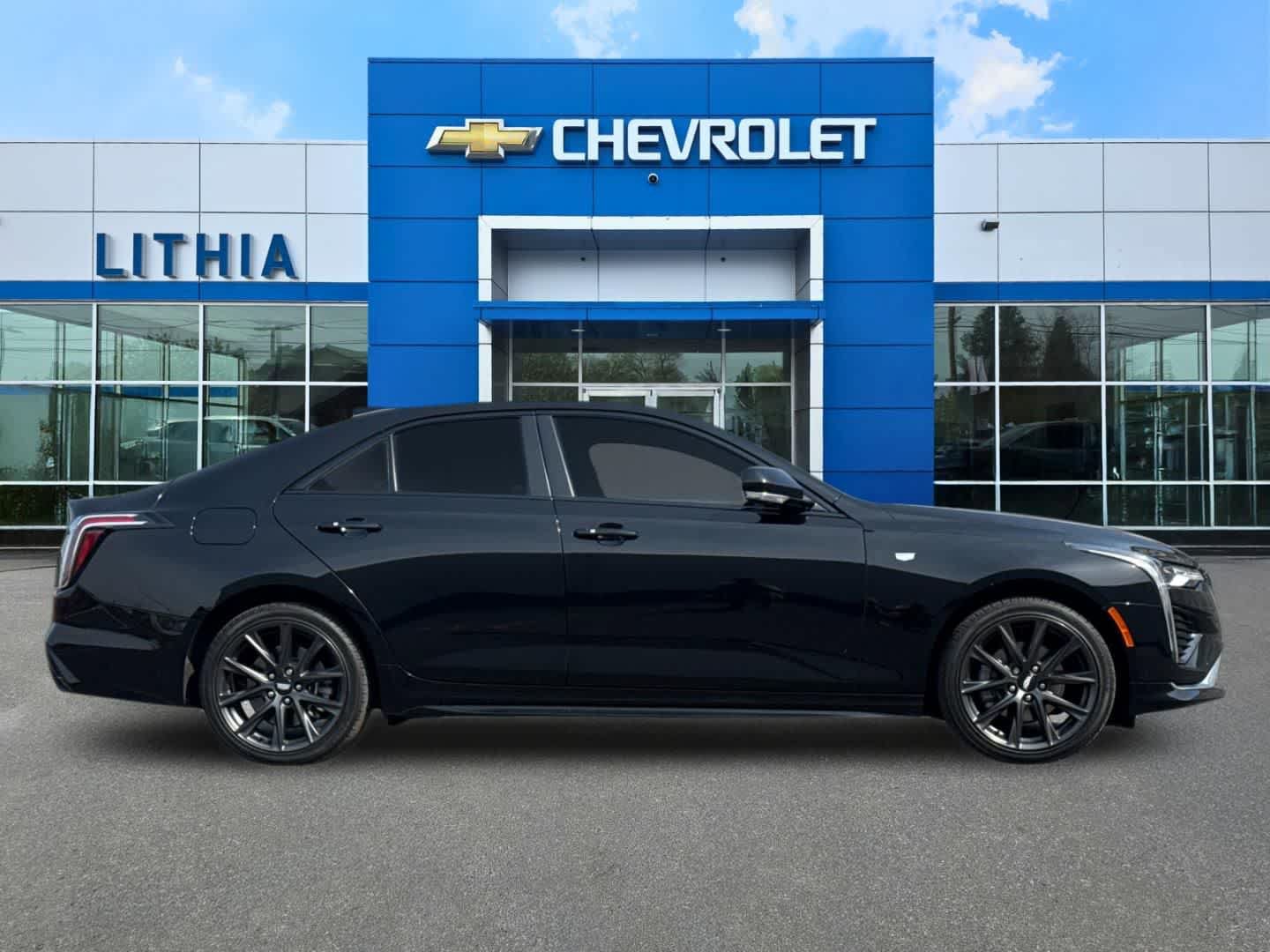 Used 2025 Cadillac CT4 Sport w/ Climate Package AWD/4WD image 8