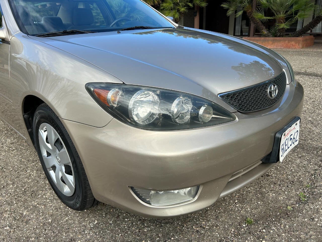 Used 2005 Toyota Camry SE FWD image 12