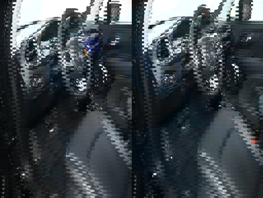 Used 2023 Jeep Renegade Limited image 20