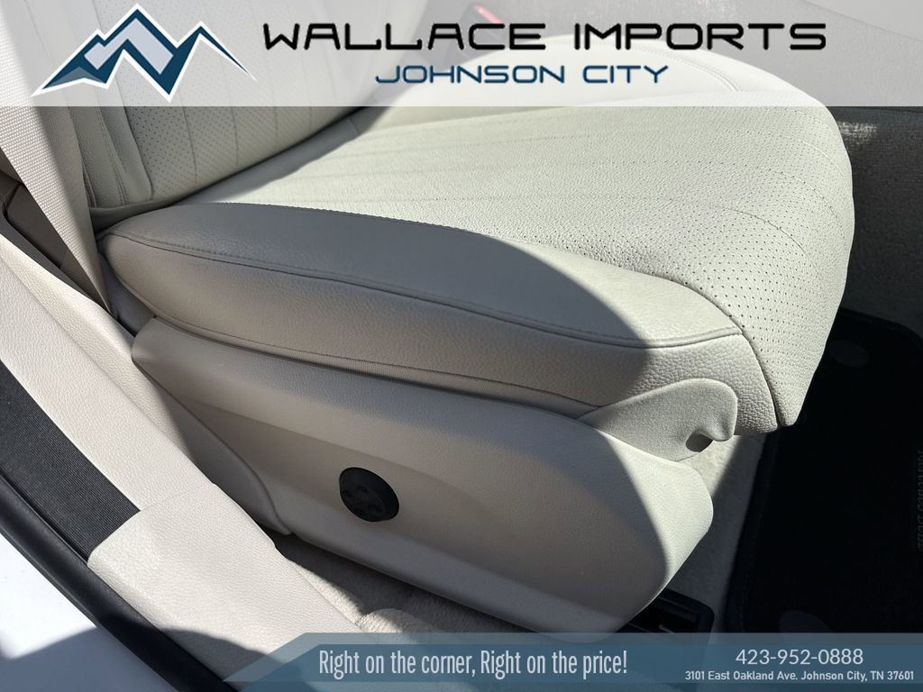 Used 2018 Mercedes-Benz E 300 4MATIC image 46