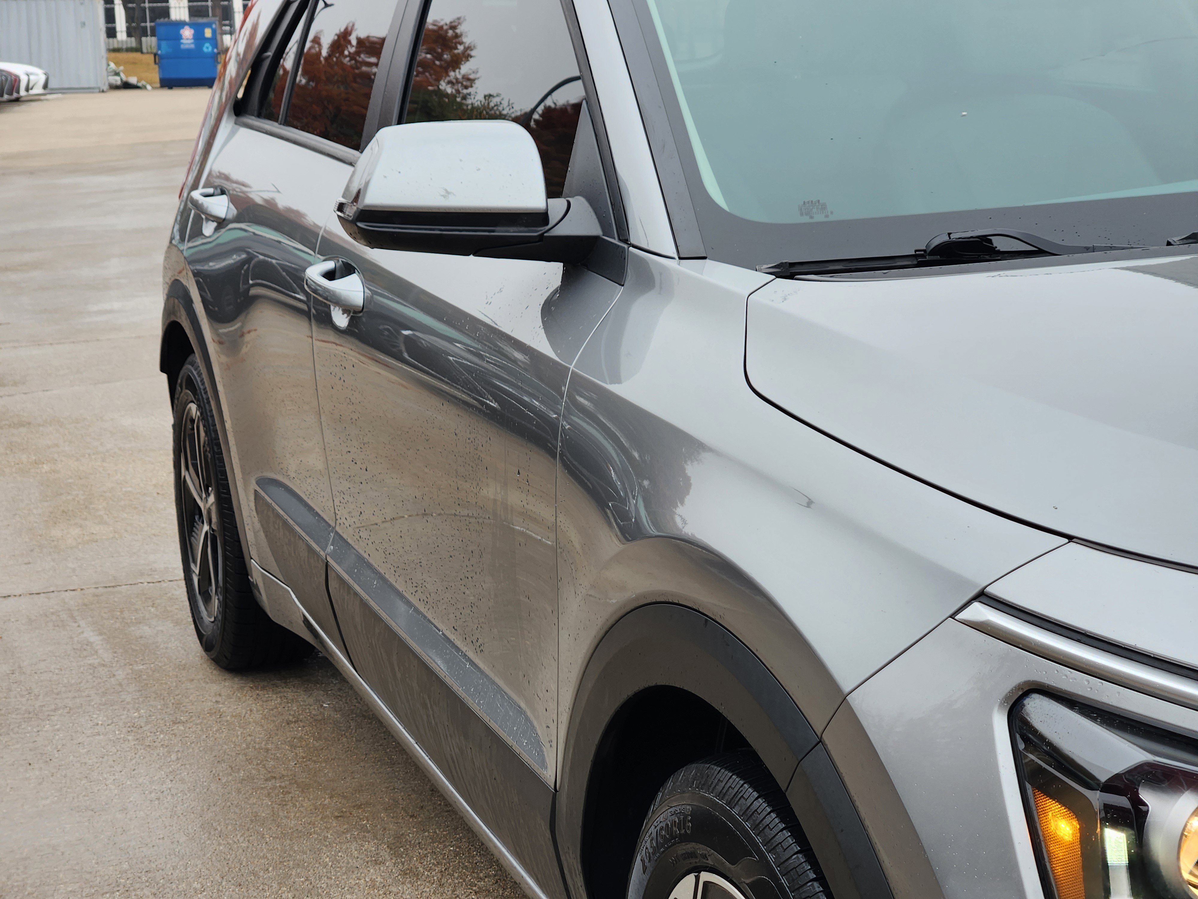 Used 2023 Kia Niro EX image 8