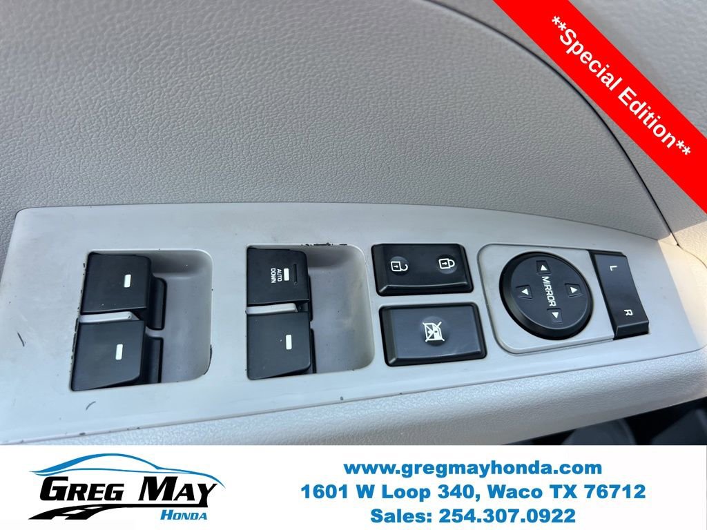 Used 2019 Hyundai Elantra SE image 20
