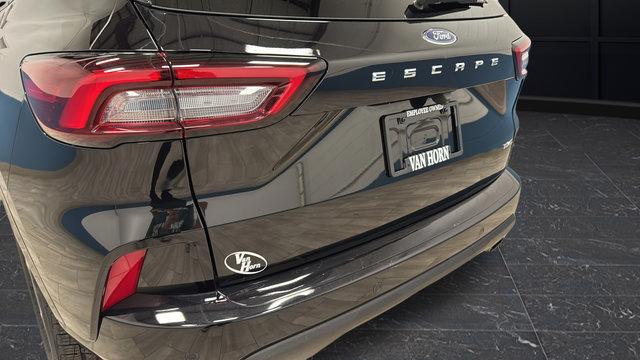 Used 2024 Ford Escape ST-Line w/ Tech Pack #1 AWD/4WD image 37
