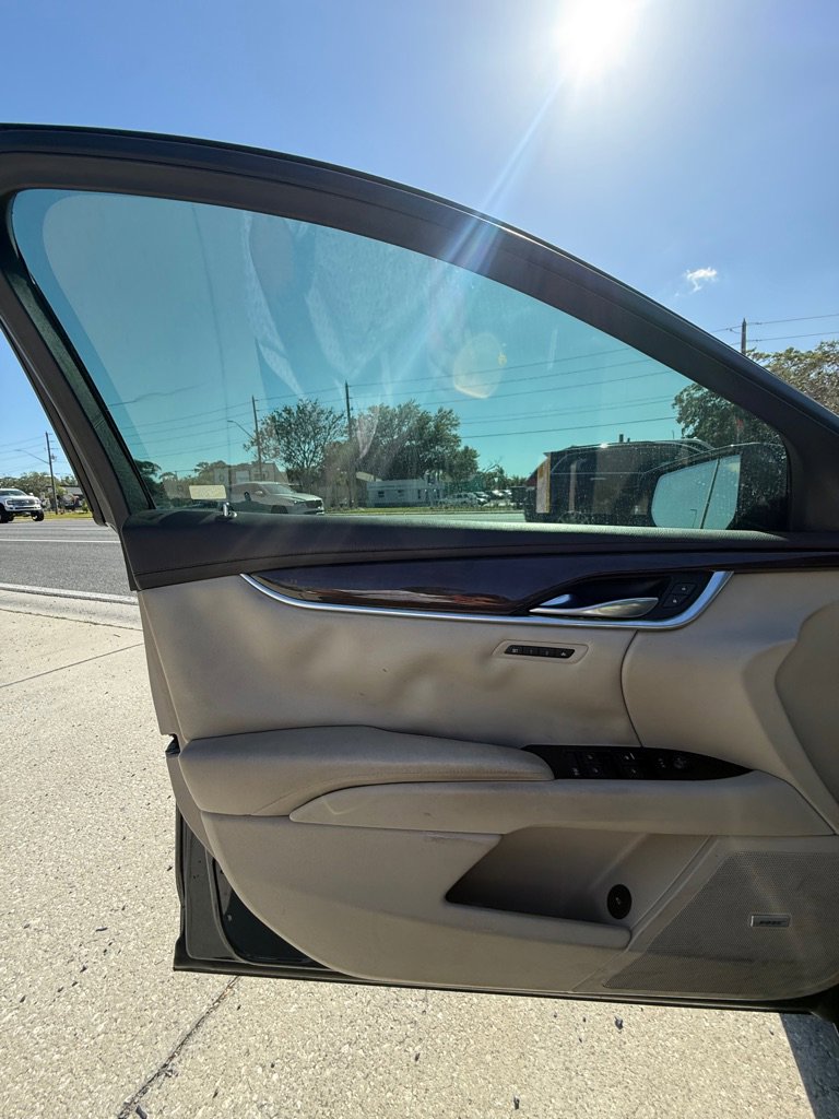 Used 2014 Cadillac XTS Luxury w/ Driver Awareness Package FWD image 8