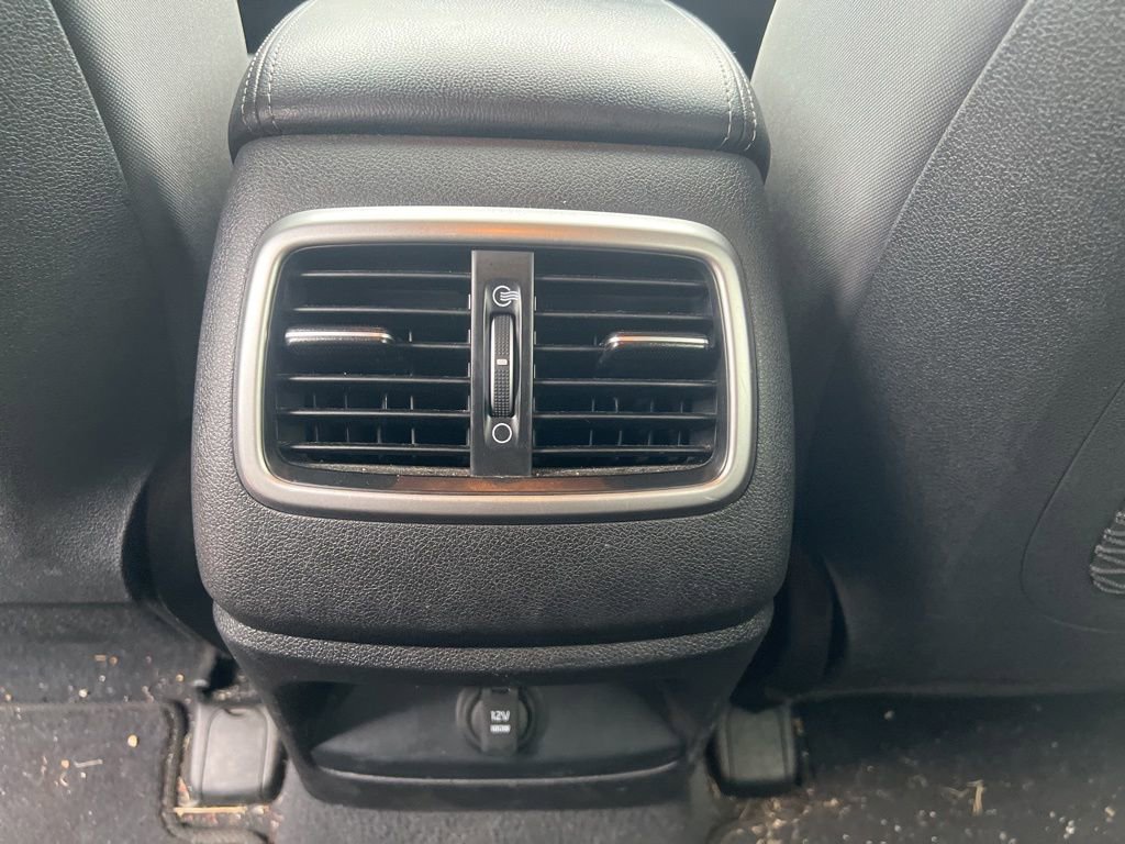 Used 2019 Kia Sorento L FWD image 18