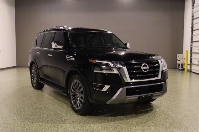 Used 2024 Nissan Armada Platinum w/ Captain's Chairs Package RWD image 1