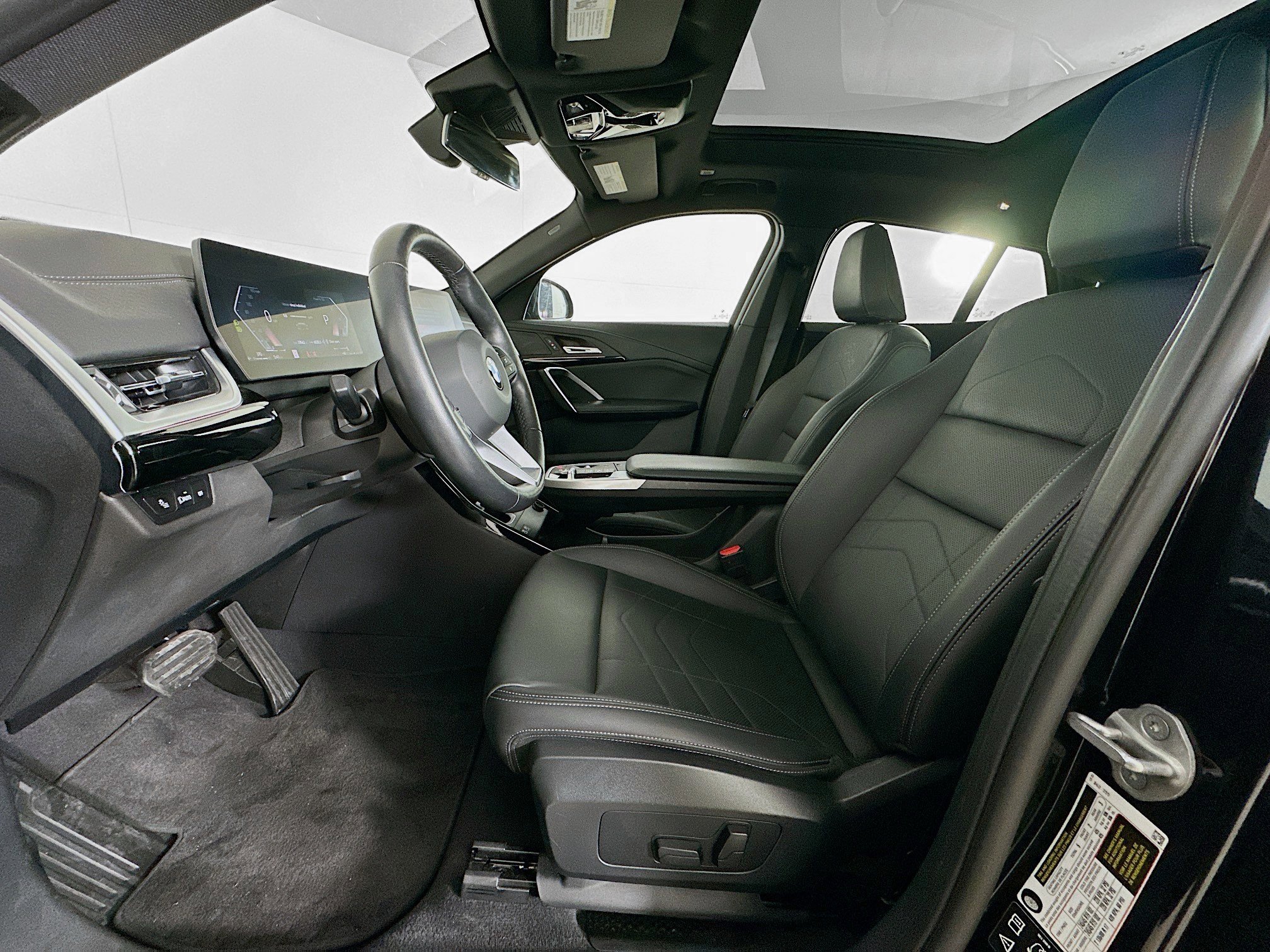 Used 2025 BMW X2 xDrive28i image 13