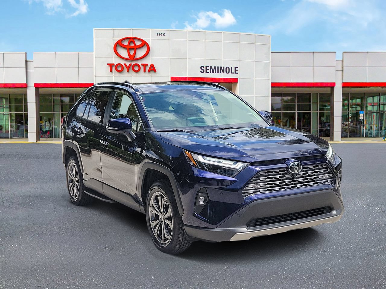 Used 2025 Toyota RAV4 Limited AWD/4WD image 2