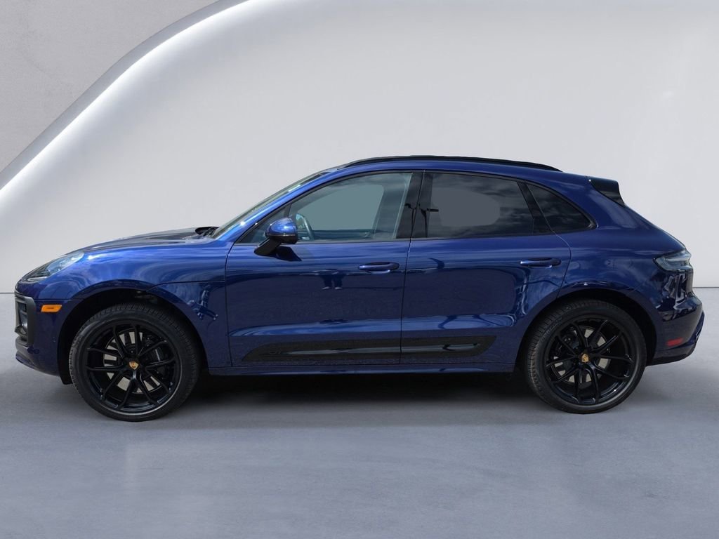 Used 2024 Porsche Macan GTS AWD/4WD image 6