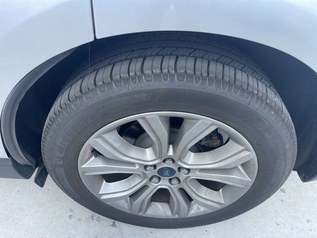 Certified 2019 Ford Edge Titanium image 4