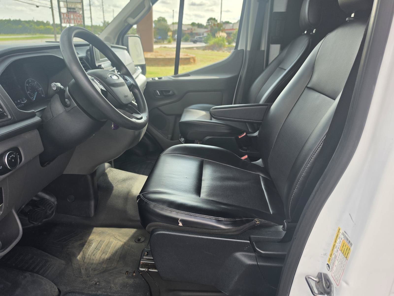 Used 2023 Ford Transit 250 Medium Roof w/ Load Area Protection Package RWD image 15