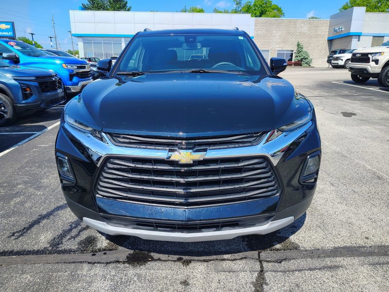 Used 2022 Chevrolet Blazer LT AWD/4WD image 2