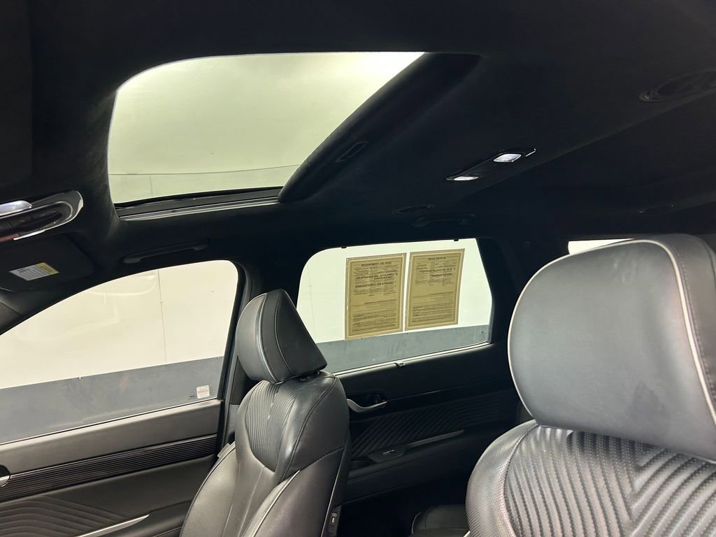 Used 2024 Hyundai Palisade Calligraphy image 13