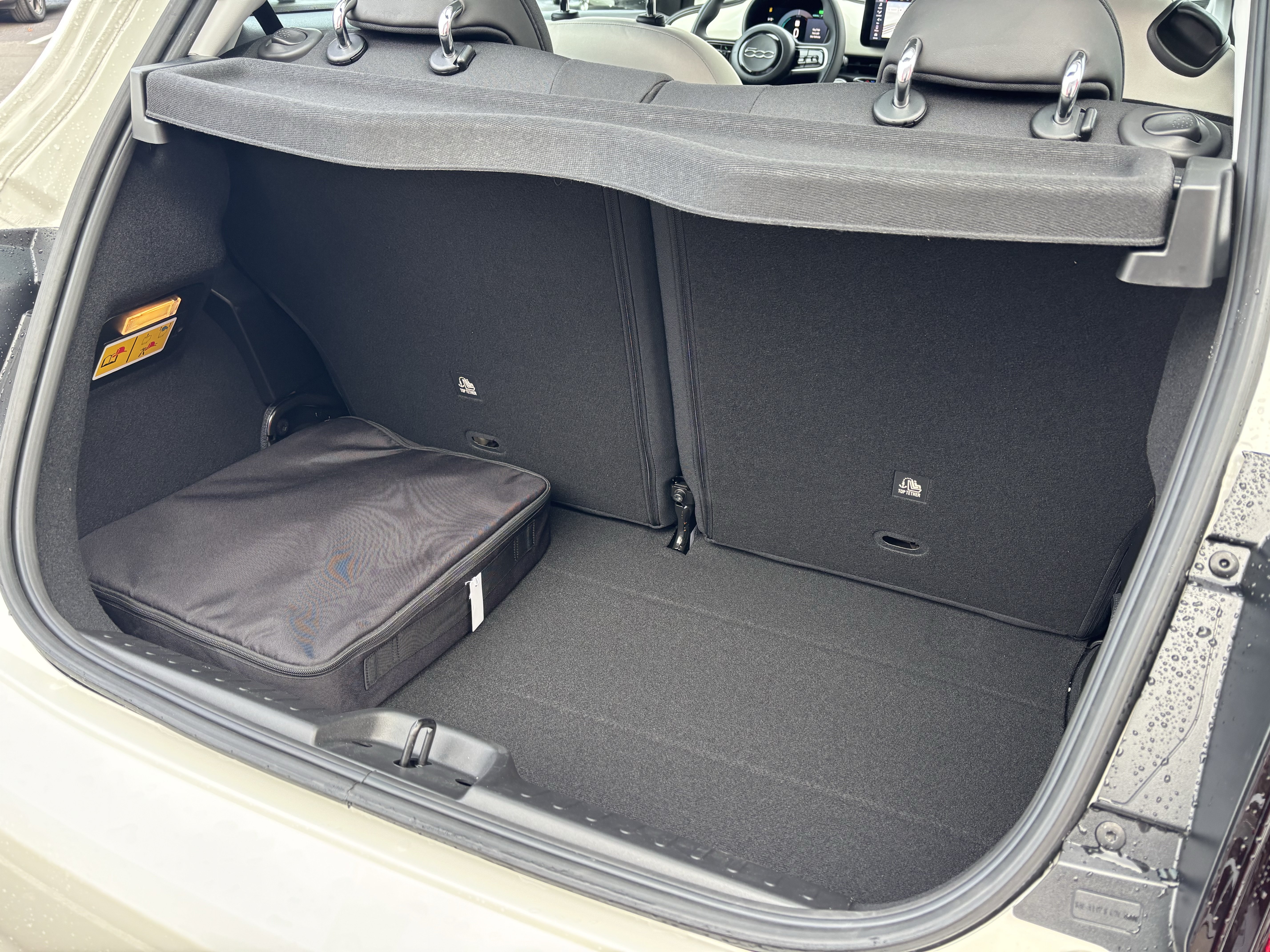 New 2026 FIAT 500 e w/ Comfort Group FWD image 38