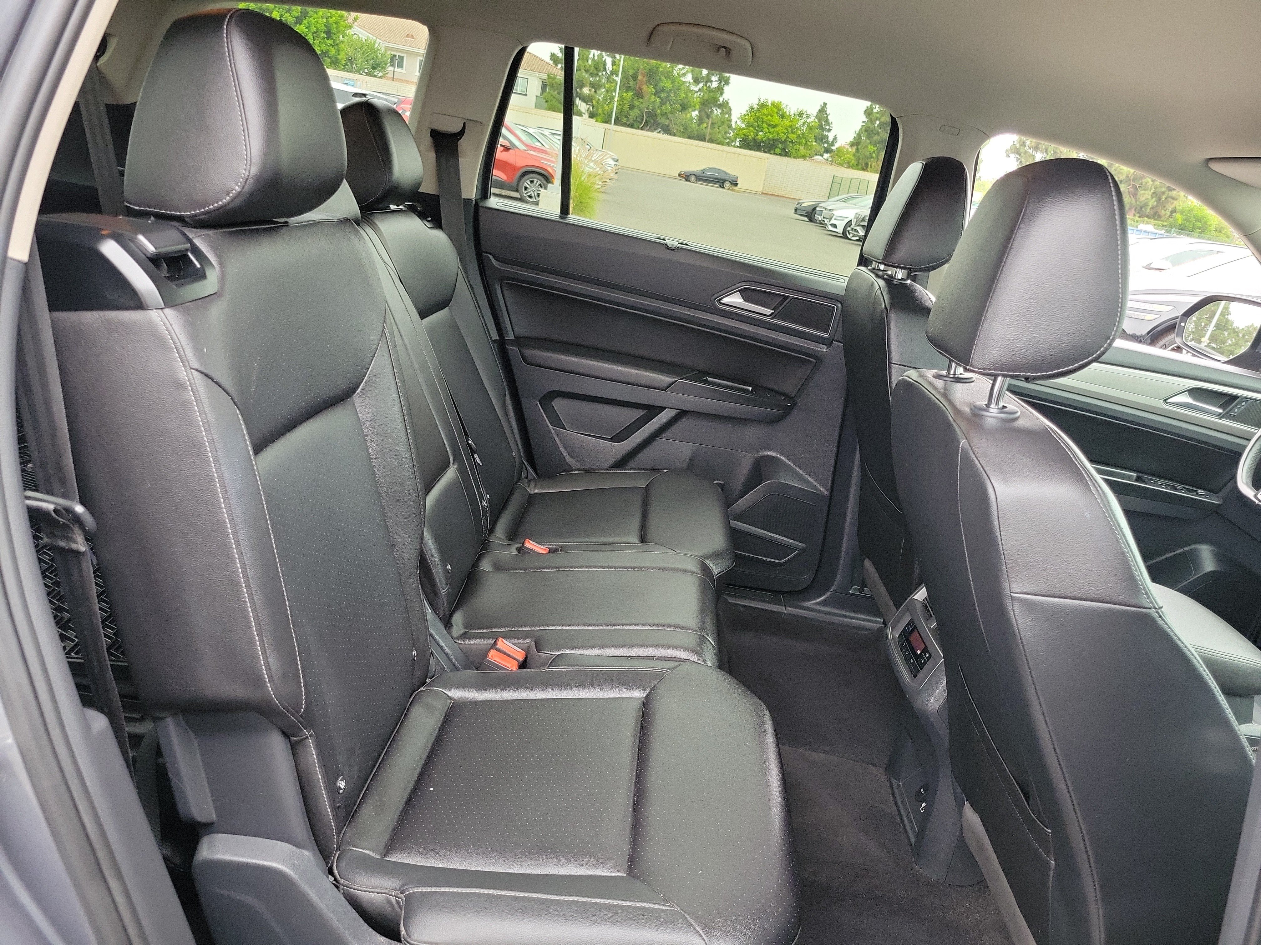 Used 2018 Volkswagen Atlas SE FWD image 22