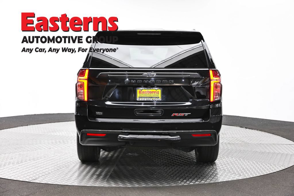 Used 2022 Chevrolet Suburban RST w/ Luxury Package AWD/4WD image 6