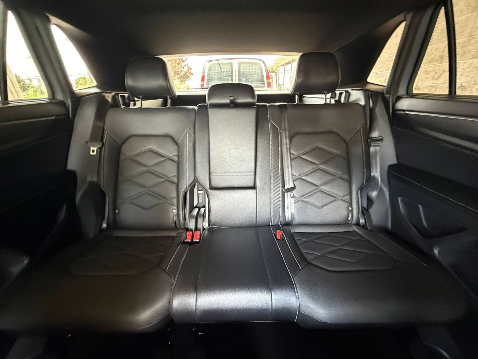 Used 2026 Volkswagen Atlas Cross Sport SE FWD image 35