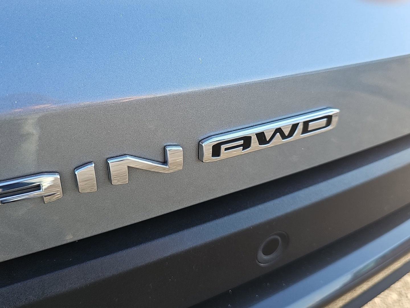 Used 2025 GMC Terrain Elevation image 30