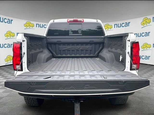 Used 2024 Chevrolet Colorado ZR2 AWD/4WD image 9