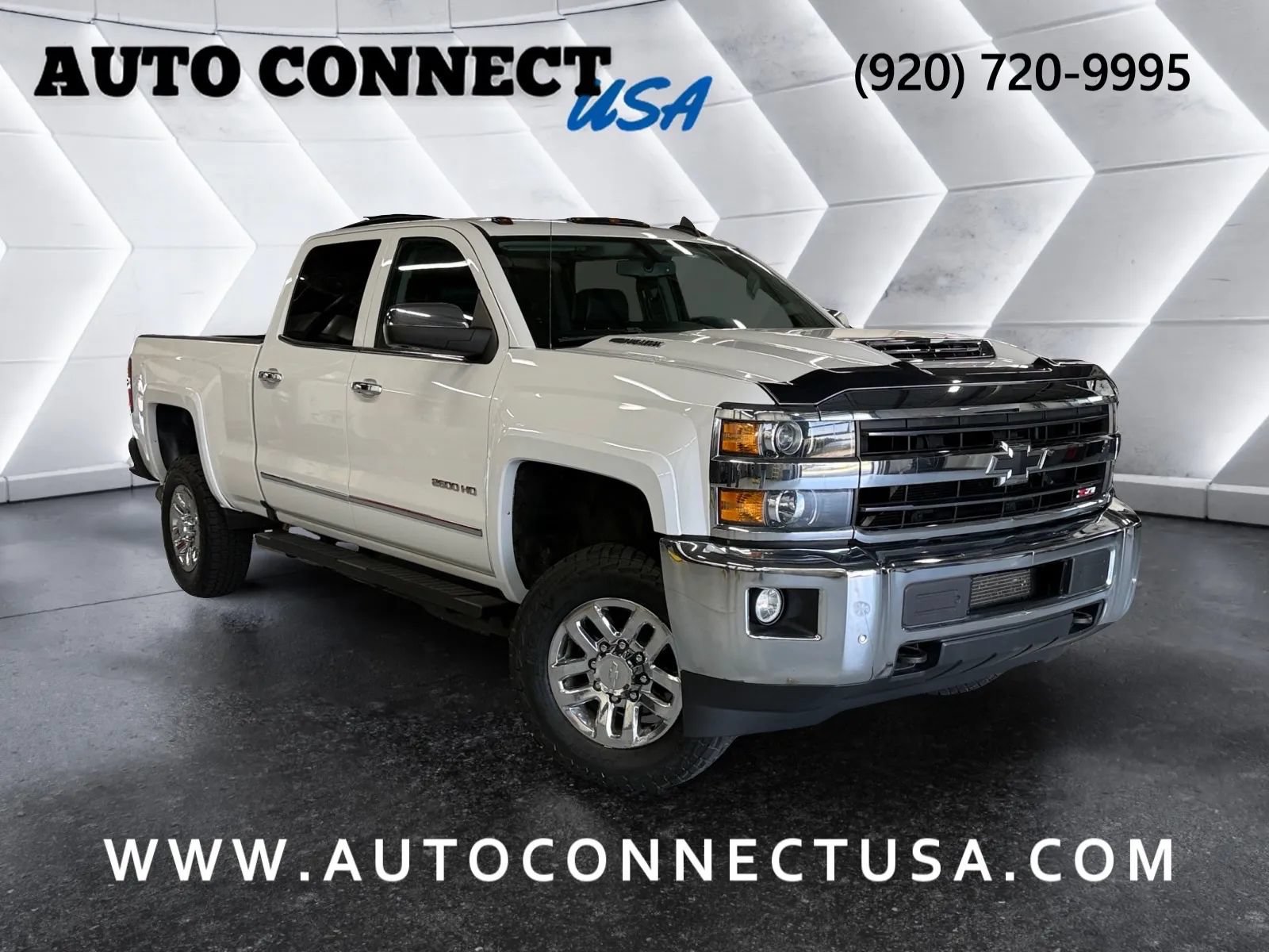 Used 2019 Chevrolet Silverado 2500 LTZ w/ Duramax Plus Package AWD/4WD image 3