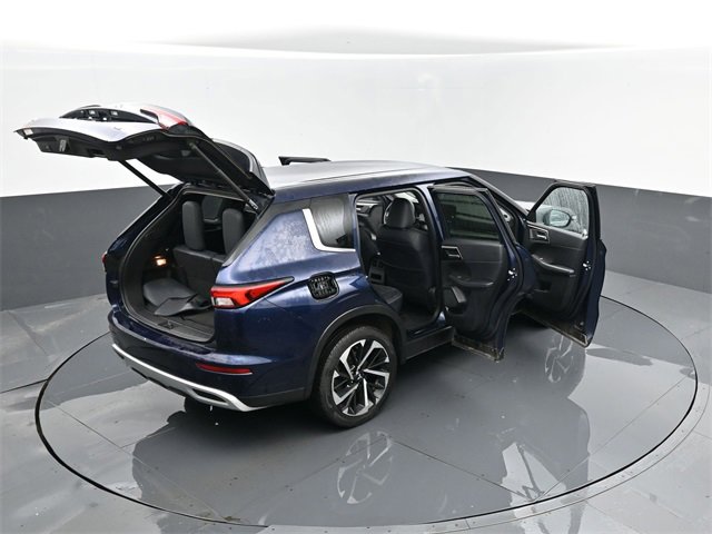 Used 2024 Mitsubishi Outlander SE image 30