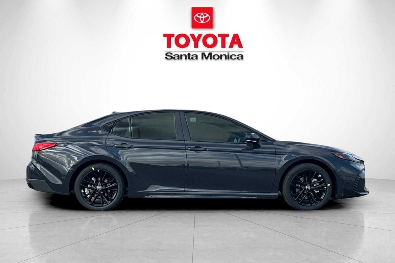New 2026 Toyota Camry SE FWD image 2
