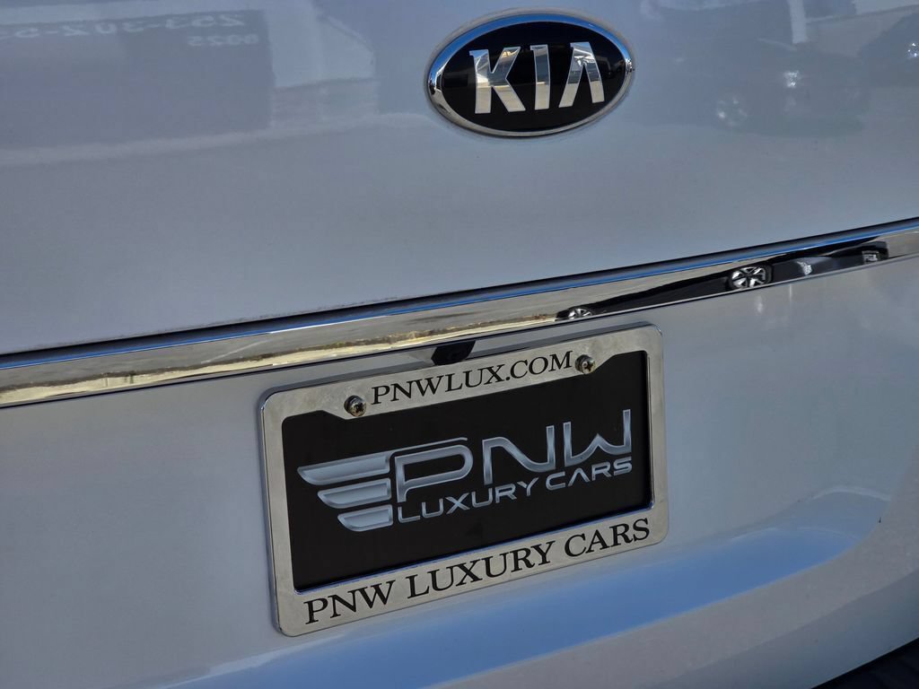 Used 2020 Kia Sedona EX FWD image 13