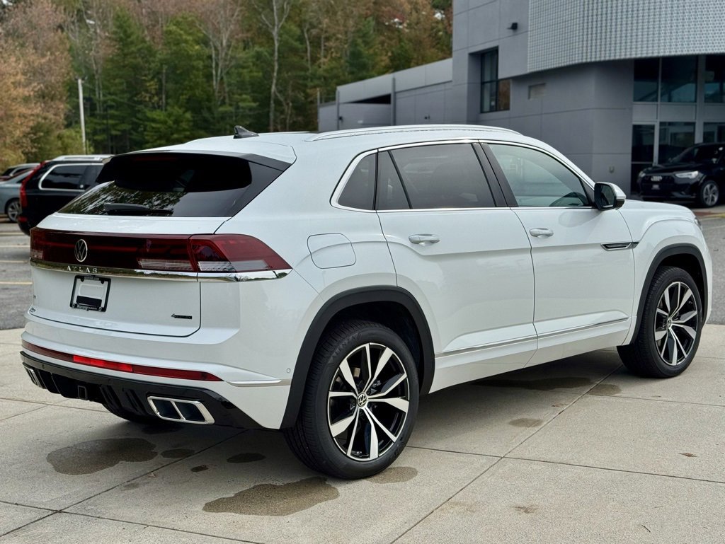 New 2026 Volkswagen Atlas Cross Sport SEL Premium R-Line image 8