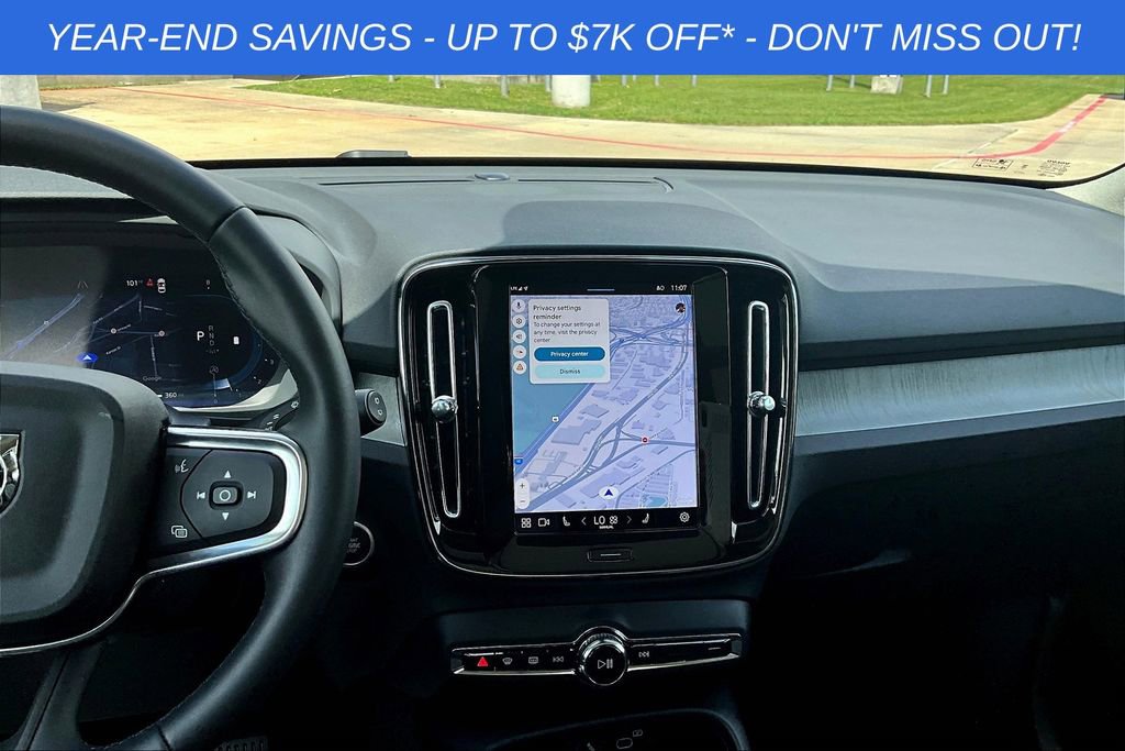 Used 2025 Volvo XC40 B5 Core w/ Protection Package Premier image 21