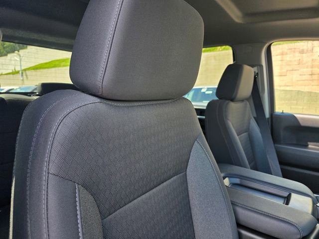 Certified 2025 Chevrolet Silverado 1500 Custom w/ Turbomax Blackout Package image 18