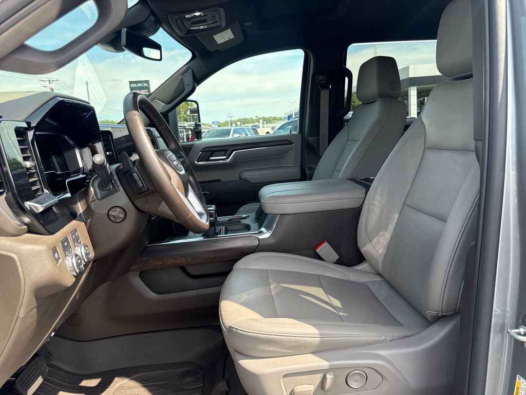 Certified 2024 GMC Sierra 1500 SLT w/ SLT Convenience Package AWD/4WD image 15