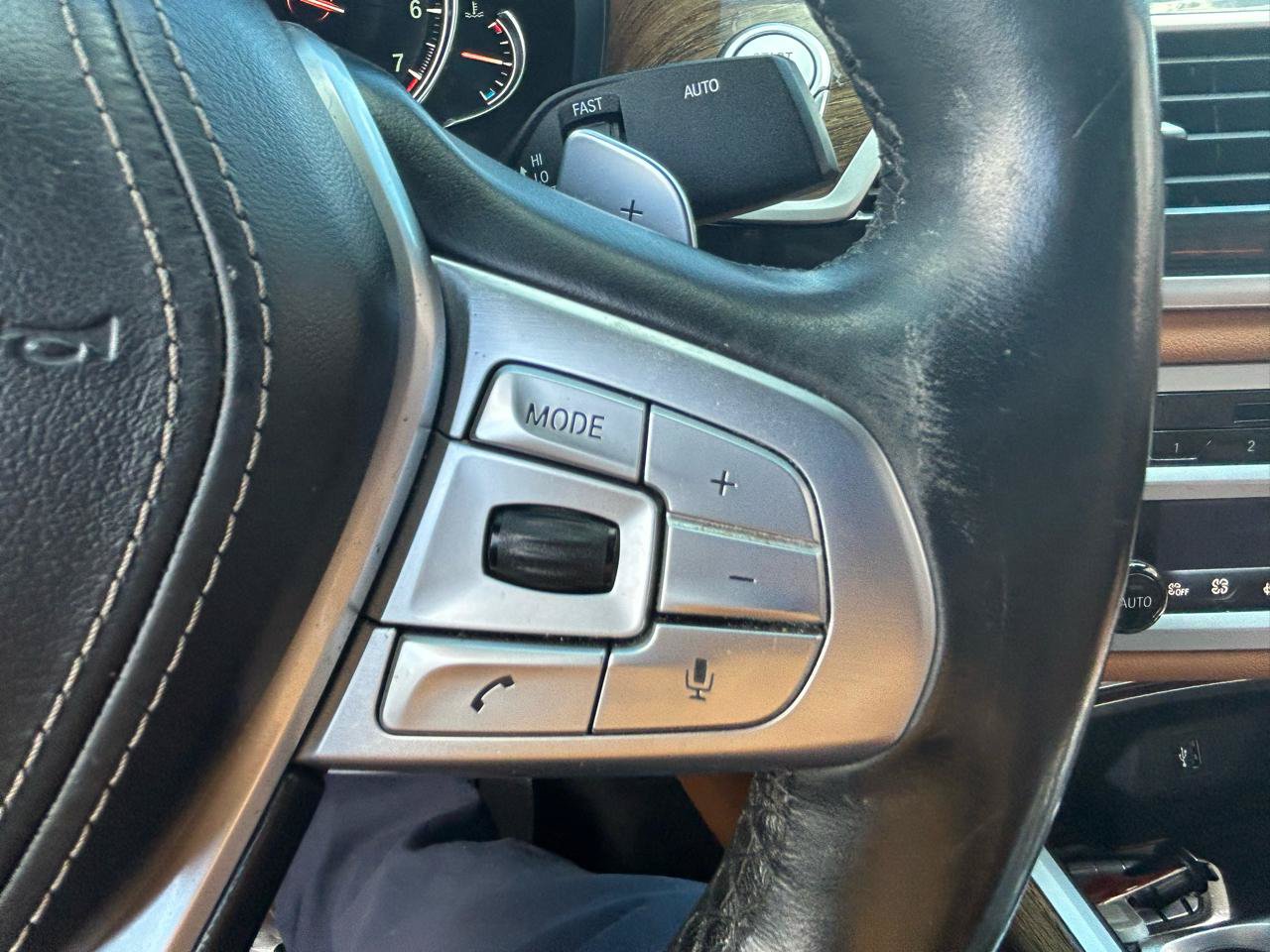 Used 2018 BMW ALPINA B7 xDrive AWD/4WD image 19