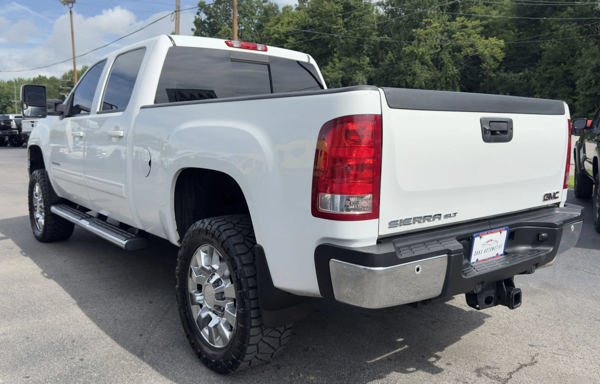 Used 2011 GMC Sierra 3500 SLT AWD/4WD image 7