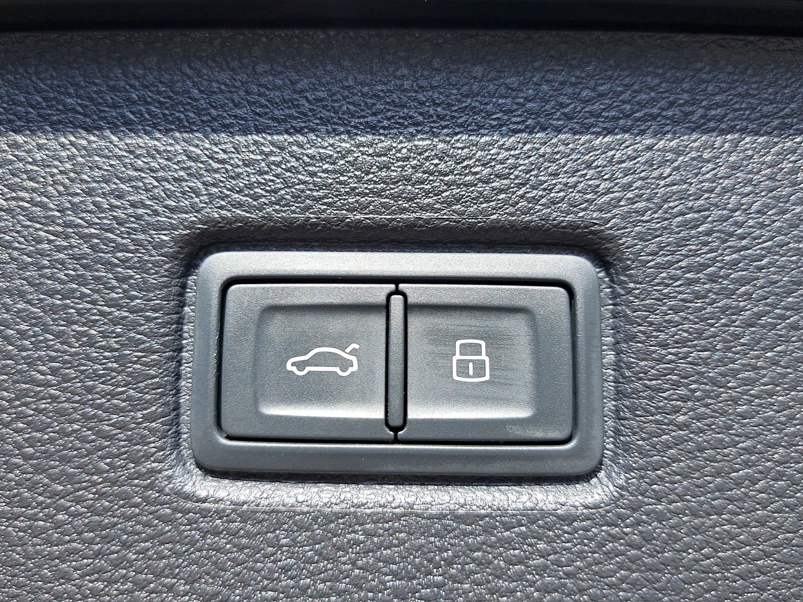 Used 2023 Audi Q7 2.0T Premium Plus w/ Premium Plus Package image 15