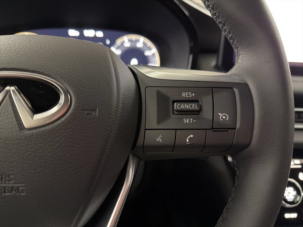 Used 2026 INFINITI QX60 Pure w/ Cargo Package FWD image 24