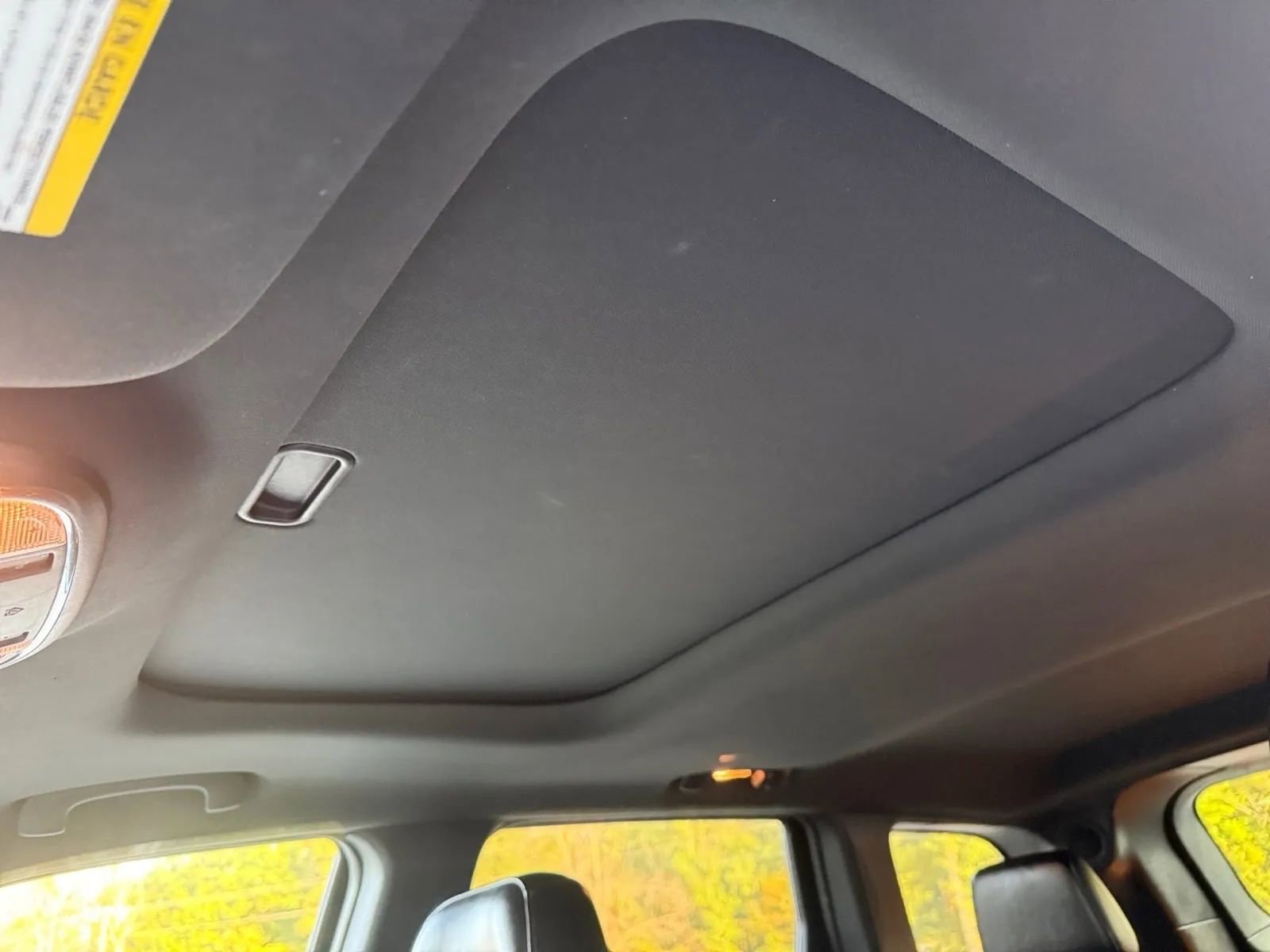 Used 2015 Jeep Grand Cherokee Altitude image 23