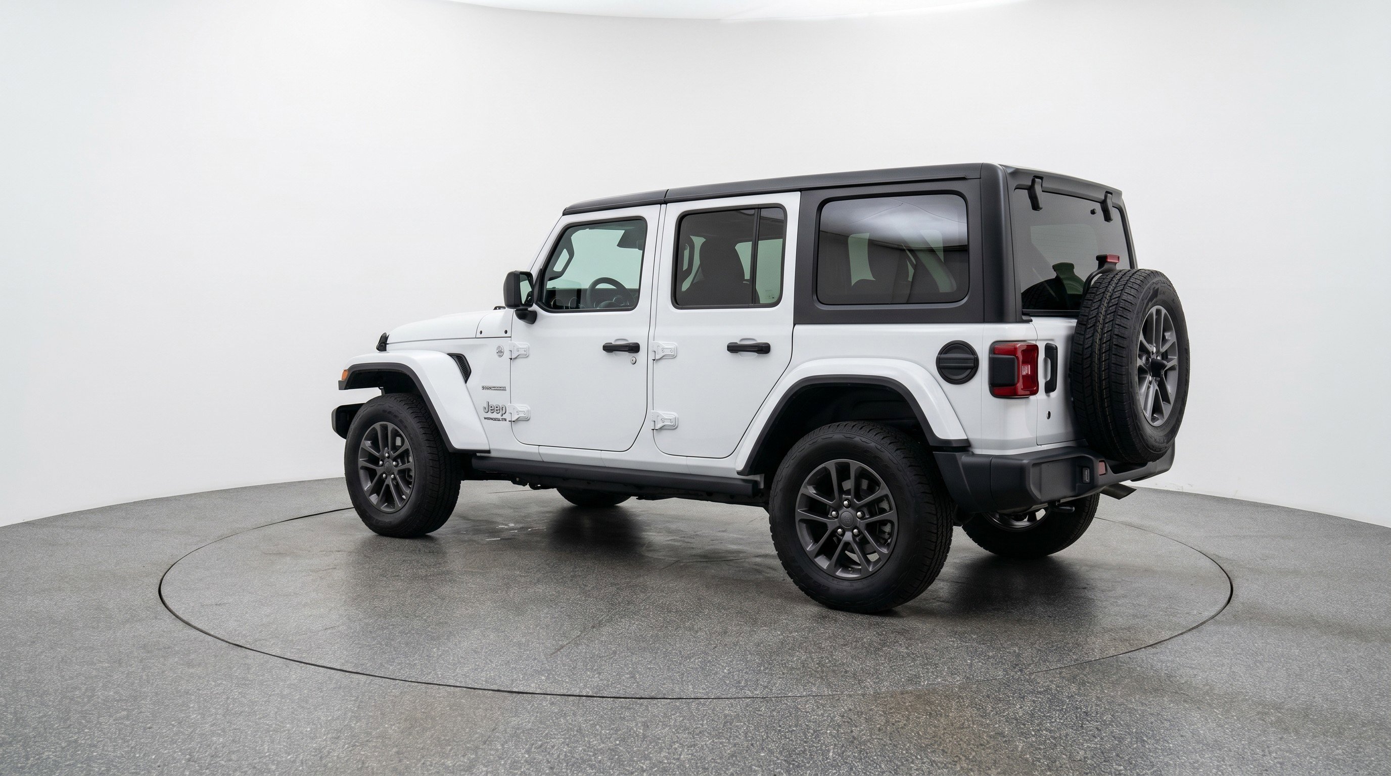 Used 2025 Jeep Wrangler Unlimited Sport AWD/4WD image 6