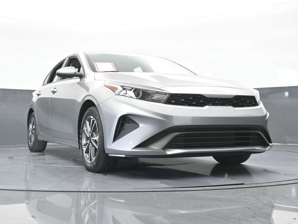 Used 2023 Kia Forte LXS image 55