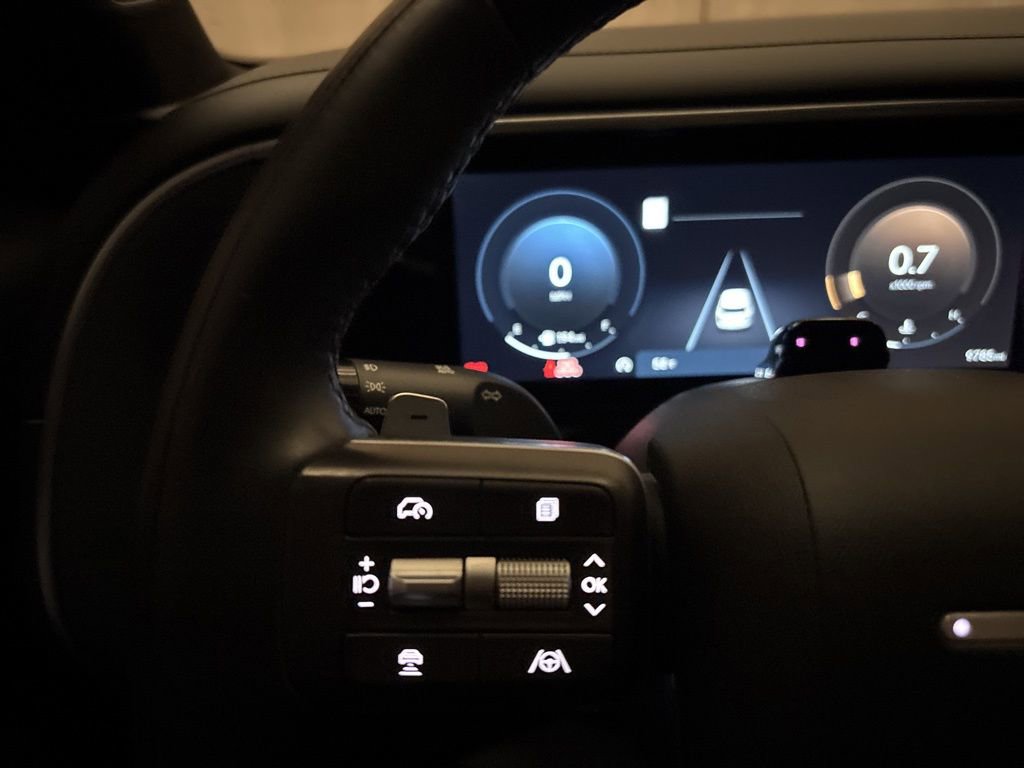 Used 2026 Hyundai Palisade Calligraphy image 15