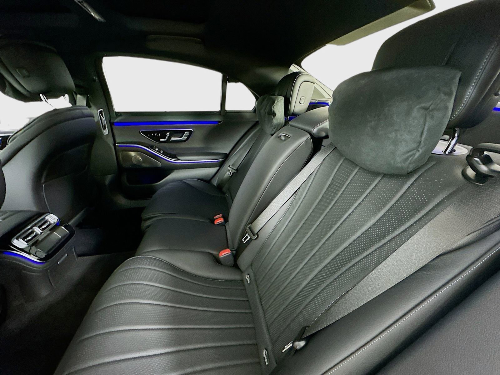 Used 2022 Mercedes-Benz S 580 4MATIC Sedan image 31
