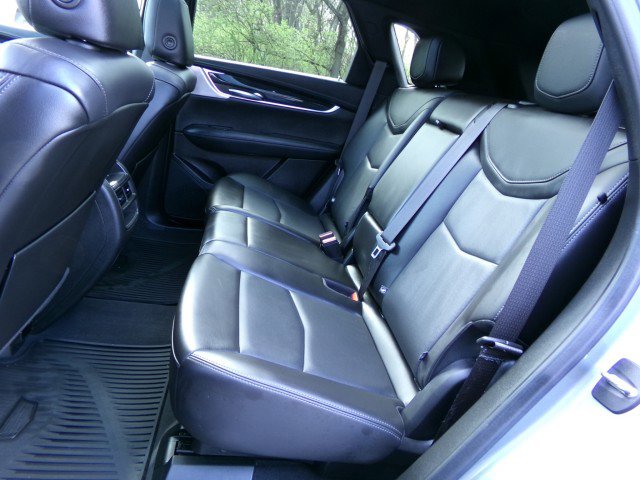 Used 2023 Cadillac XT5 Premium Luxury AWD/4WD image 15