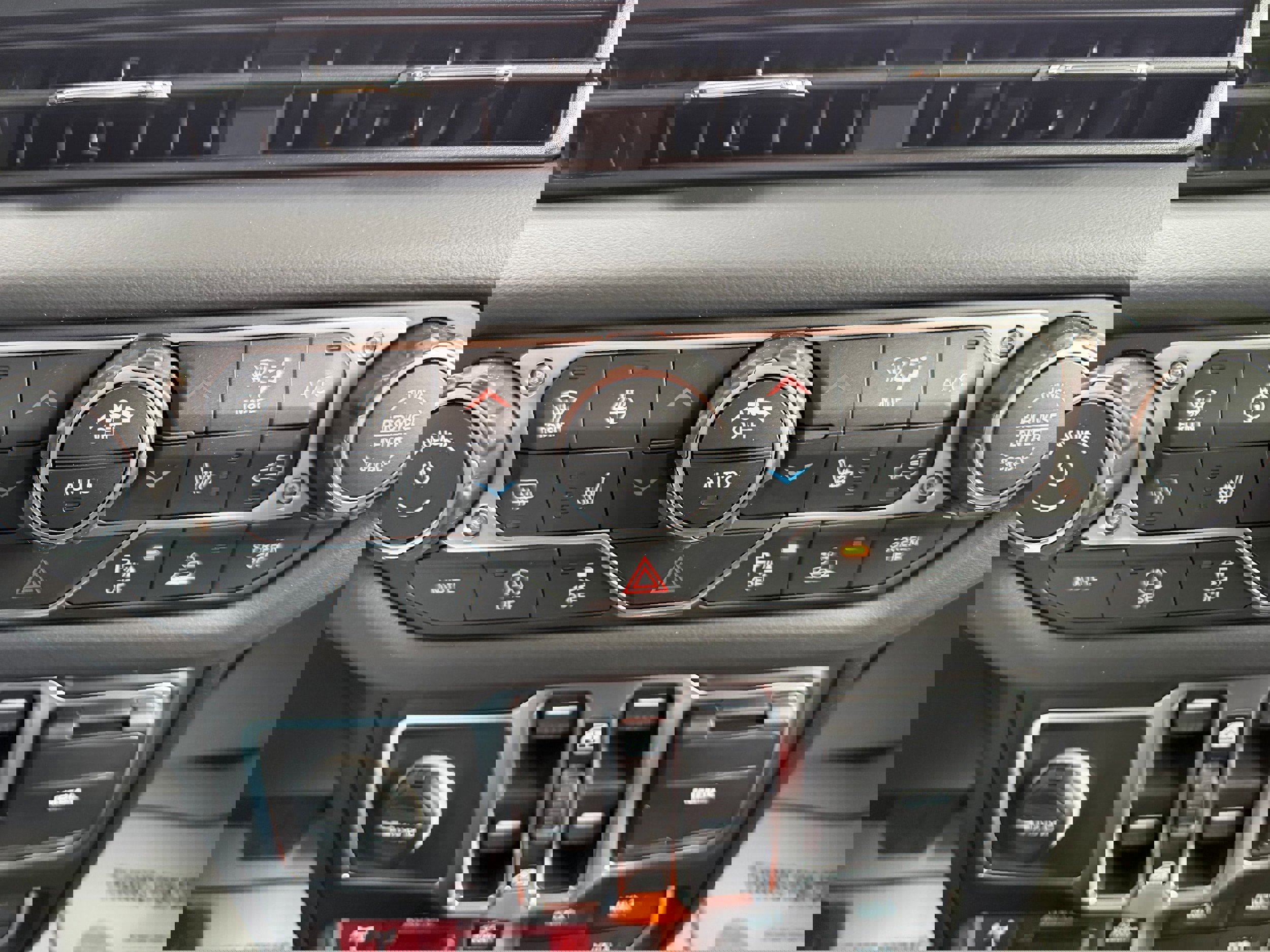 New 2026 Jeep Gladiator Mojave AWD/4WD image 29