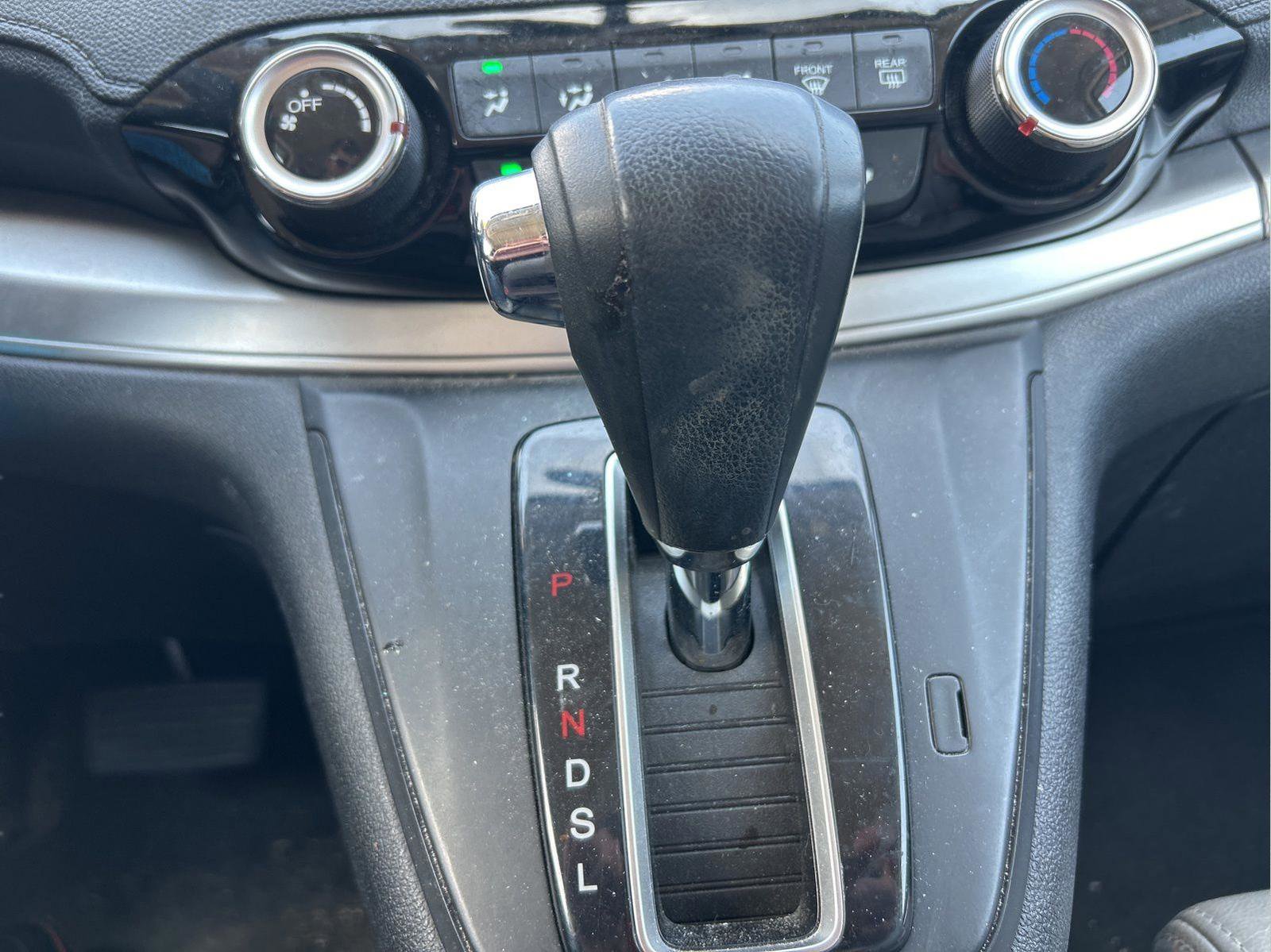 Used 2016 Honda CR-V SE image 17