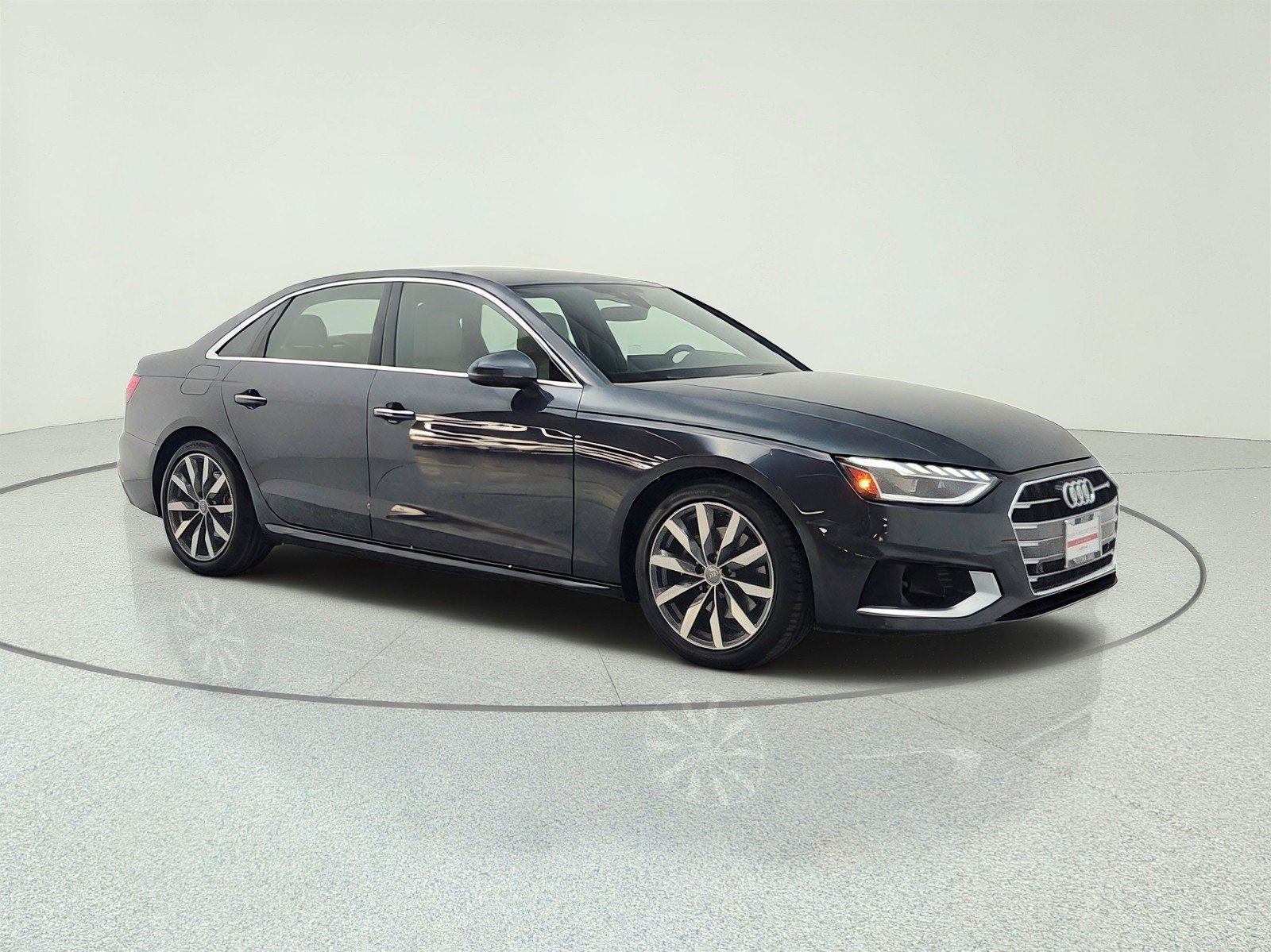 Used 2020 Audi A4 2.0T Premium Plus FWD image 3